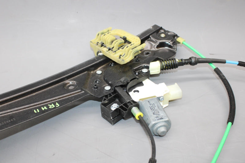 Load image into Gallery viewer, 11-16 BMW 528i 535i 550i xDrive Front Right Side Door Window Regulator Motor Oem
