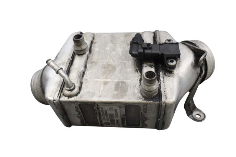Load image into Gallery viewer, 09-13 BMW 750Li 750i F01 F02 F04 Right Side Turbocharger Air Intercooler Oem
