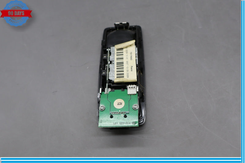 Load image into Gallery viewer, 07-13 BMW X5 E70 Left Driver Side Rear Interior Dome Lamp Reading Lamp Oem
