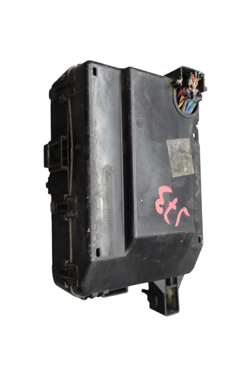 Load image into Gallery viewer, 14-24 Maserati Ghibli Power Distribution Fuse Relay Box Block 7154763030 Oem
