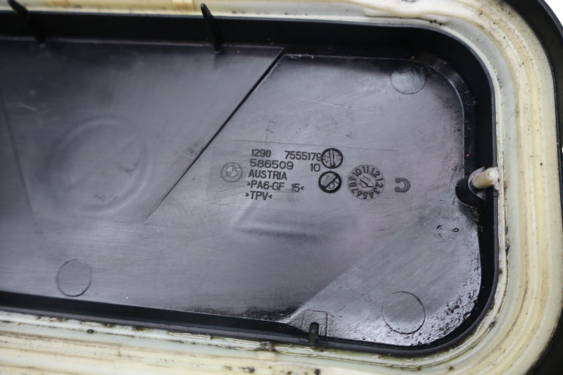 Load image into Gallery viewer, 10-16 BMW 550i GT F07 F10 F01 F02 Upper Engine Control Module ECU Box Cover Oem
