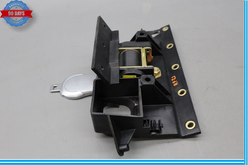 Load image into Gallery viewer, 03-08 Mercedes R230 SL500 Rear Right Seat Belt Retractor Luggage w/Speaker Oem
