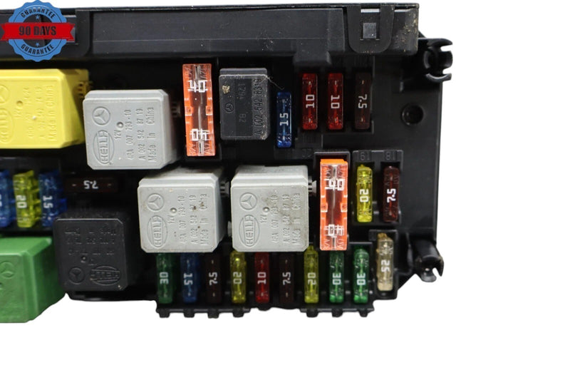 Load image into Gallery viewer, 10-16 Mercedes CLS550 W218 Front Side SAM Module Relay Fuse Box A2129025405 Oem

