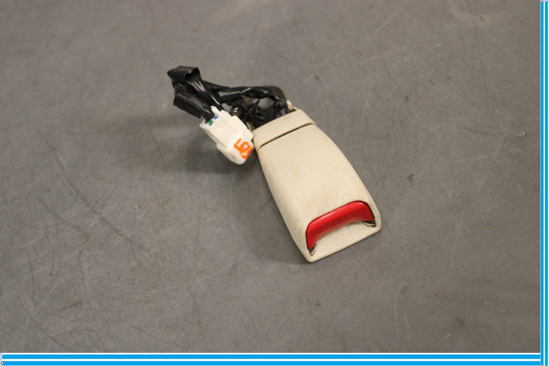 Load image into Gallery viewer, 02-05 Lexus SC430 Front Left Driver Side Seat Belt Buckle Receiver Oem
