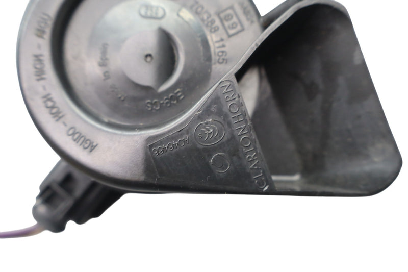 Load image into Gallery viewer, 11-17 Volkswagen Touareg Front Left Side High Note Tone Horn Alarm Signal Oem
