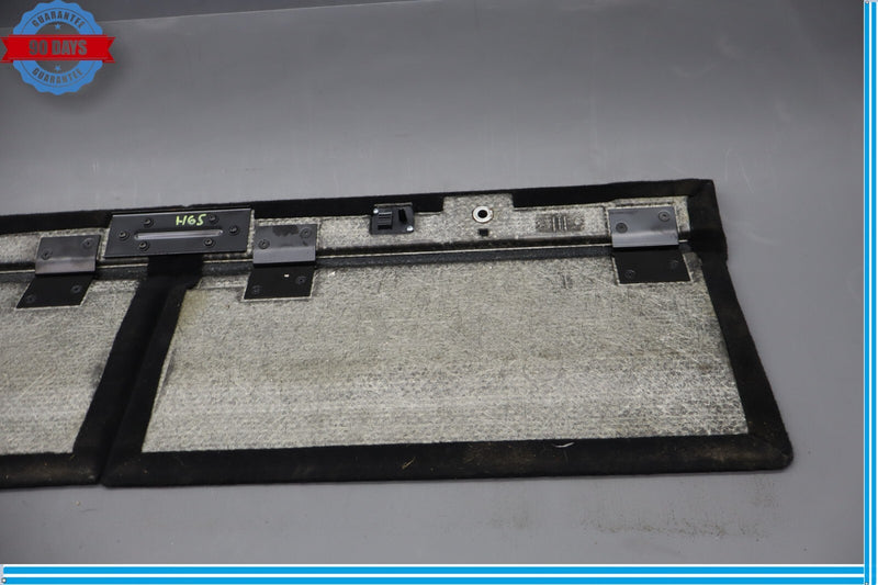 Load image into Gallery viewer, 07-12 Mercedes GL450 GL550 Rear Trunk Floor Carpet Cover Panel 1646800046 Oem
