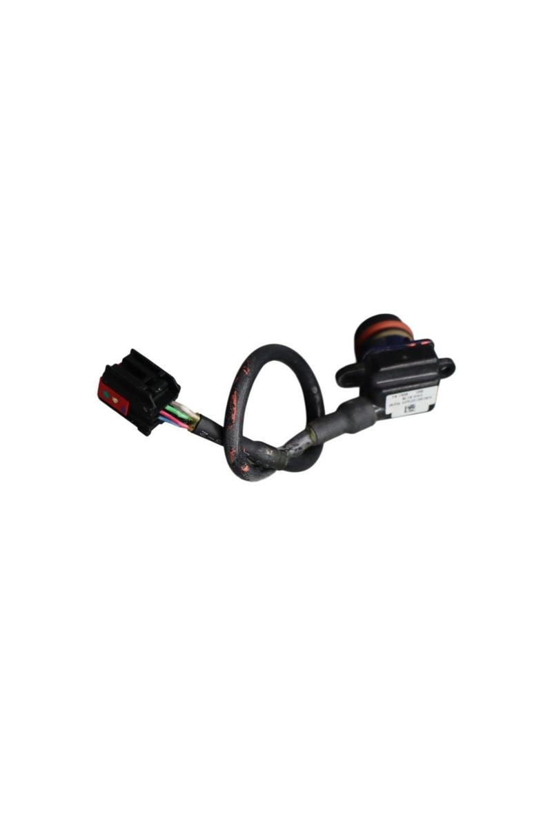 Load image into Gallery viewer, 14-17 Maserati Ghibli S Rear View Backup Parking Assist Camera 178269 Oem

