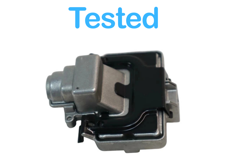 Load image into Gallery viewer, 07-11 Mercedes  S500 S600 CL500 Windshield Night Vision Camera A2218203210 OEM
