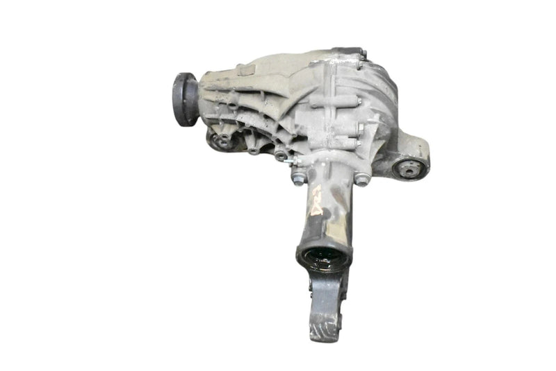 Load image into Gallery viewer, 06-13 Mercedes GL450 ML550 X164 Front Differential Axle Carrier 1643302202 Oem
