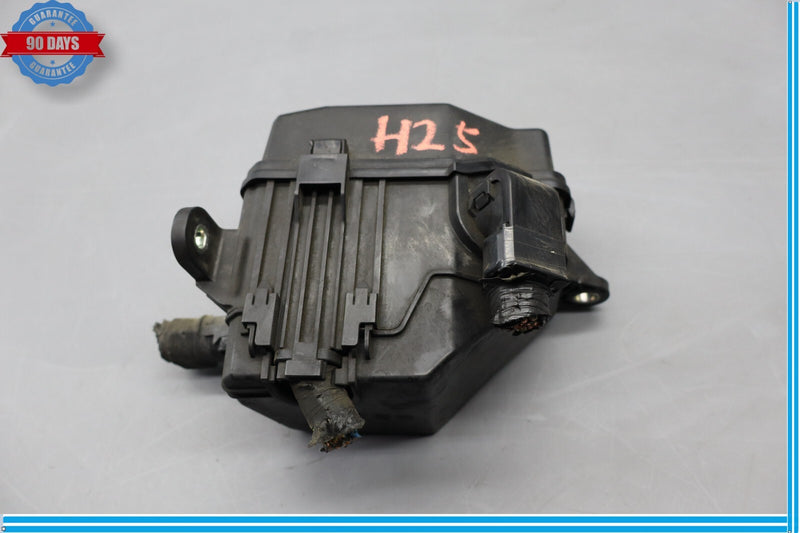 Load image into Gallery viewer, 07-17 Lexus LS460 LS460L Engine Motor Bay Fuse Relay Junction Box Housing Oem
