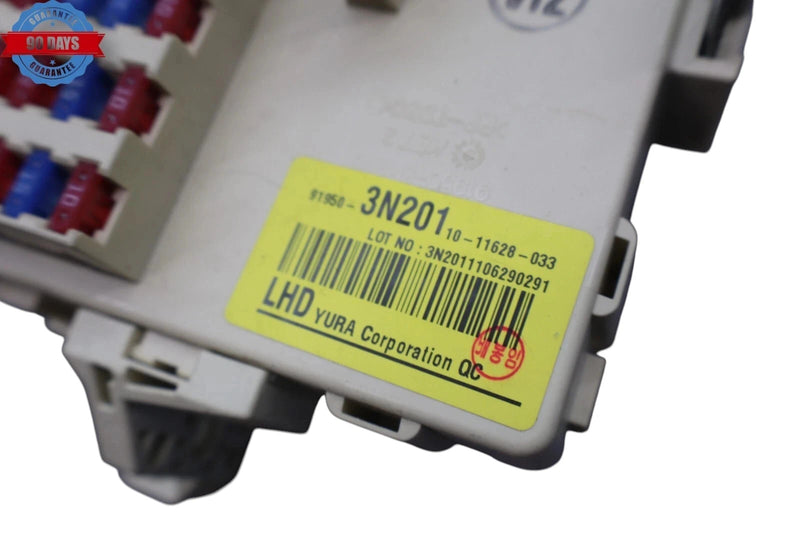 Load image into Gallery viewer, 12-13 Hyundai Equus SIG Left Driver Dash Interior Relay Fuse Box Junction Oem

