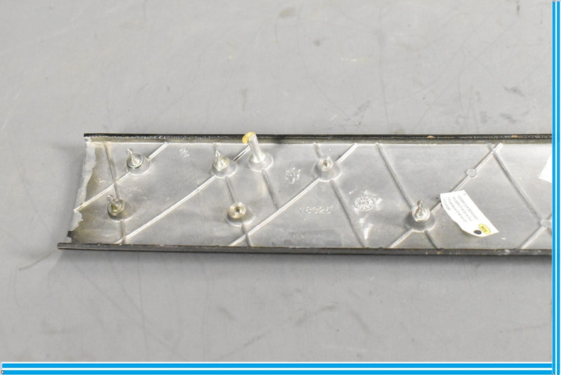 Load image into Gallery viewer, 04-13 Maserati Quattroporte M139 Front Right Door Trim Panel Molding Black Oem
