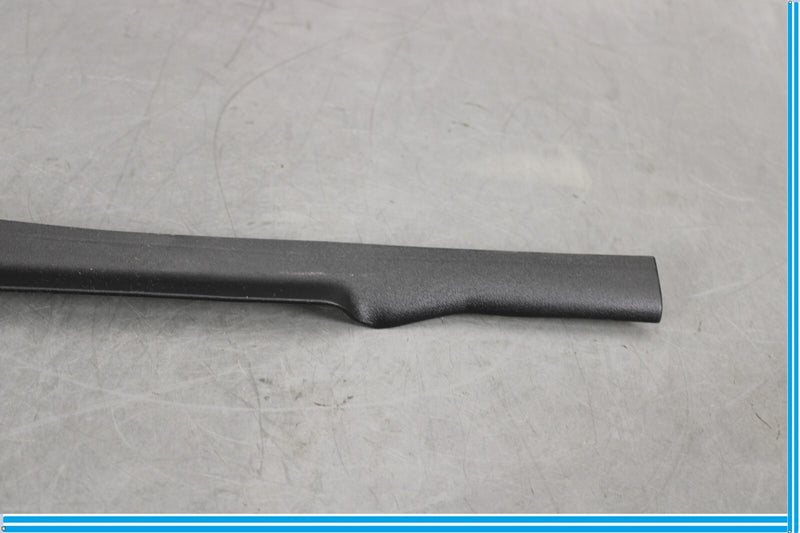 Load image into Gallery viewer, 10-11 Land Rover Range Rover Sport Front Right Side Sill Cover Trim Oem
