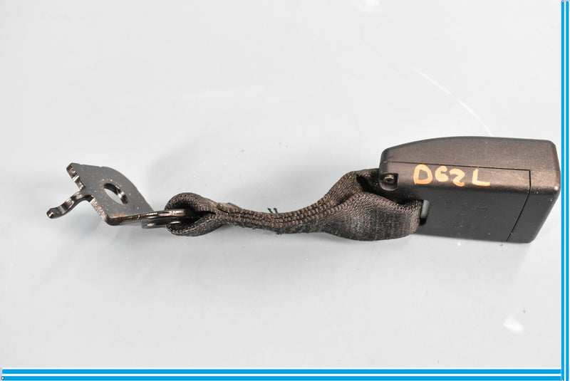 Load image into Gallery viewer, 12-18 BMW 320i 328i 428i F30 Rear Left Driver Seat Belt Buckle Latch Black Oem
