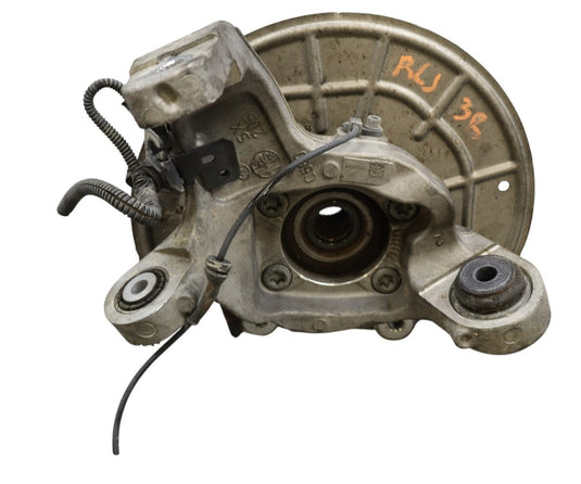 17-23 Alfa Romeo Giulia 952 Rear Right Side Wheel Spindle Knuckle & Hub Oem