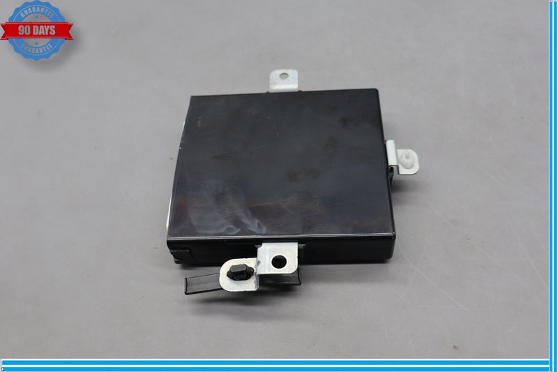 Load image into Gallery viewer, 02-08 Lexus Z40 SC430 Front Left Driver Side Door Control Module Unit Oem
