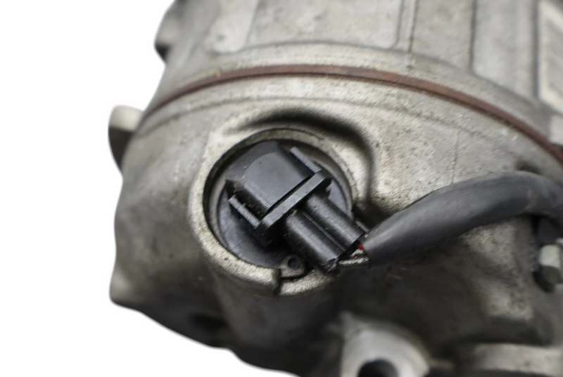 Load image into Gallery viewer, 11-15 Volkswagen VW Touareg A/C Air Conditioning Compressor Clutch 7P0820803 Oem
