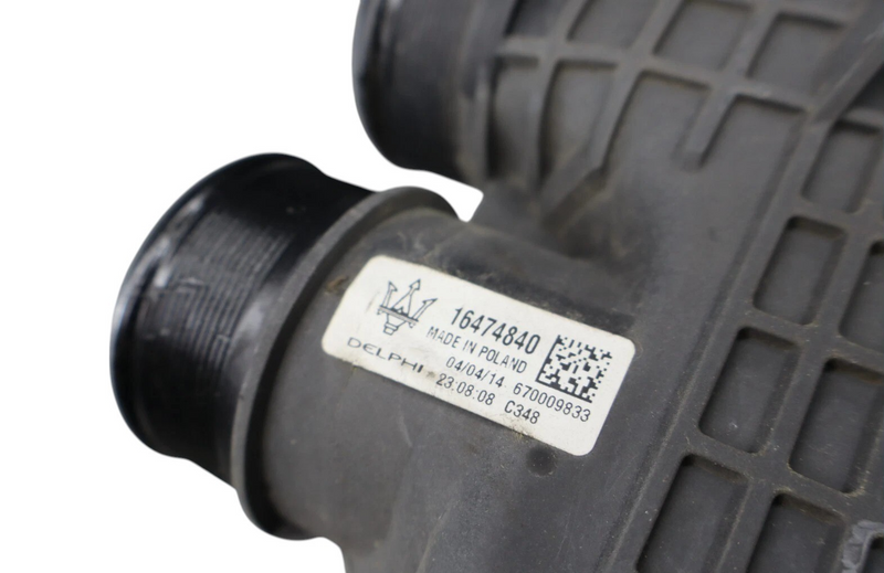 Load image into Gallery viewer, 14-17 Maserati Ghibli 3.0L Right Side Turbocharger Intercooler 16474840 Oem
