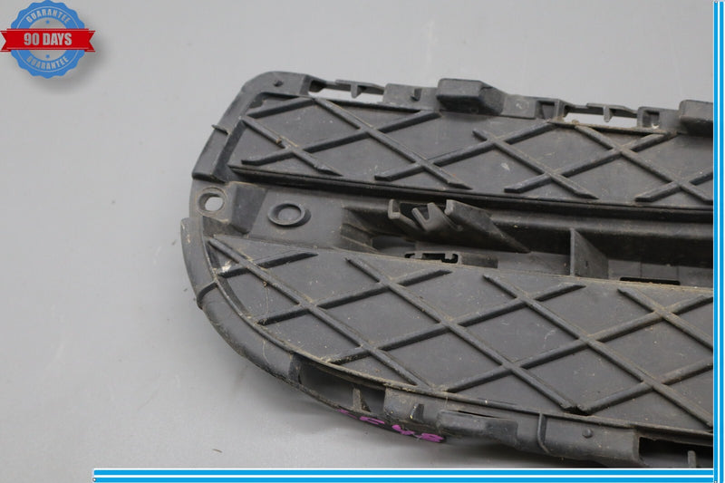 Load image into Gallery viewer, 10-13 Jaguar XJ XJL X351 Front Left Driver Side Bumper Grille Bracket Oem
