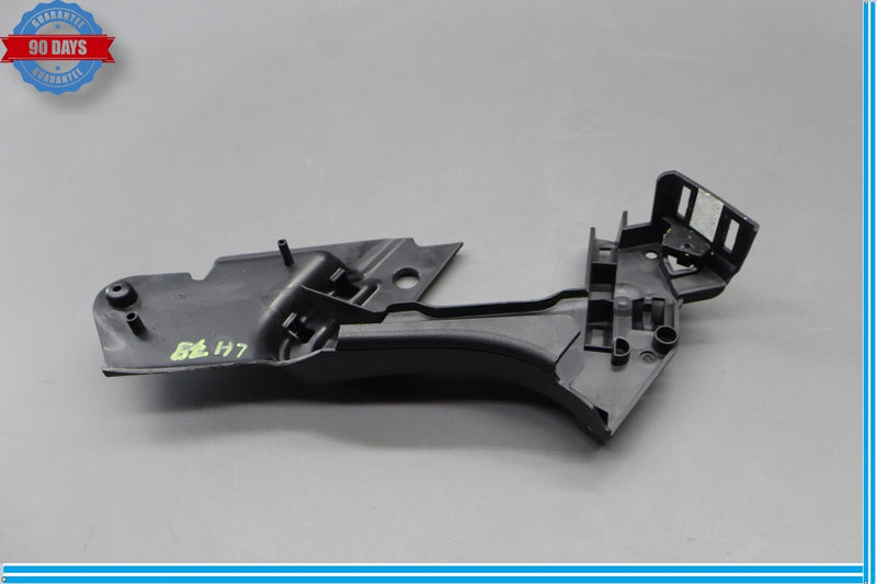 Load image into Gallery viewer, 10-19 Jaguar XJ XJL X351 Front Left Driver Seat Outer Pivot Cover Trim Oem
