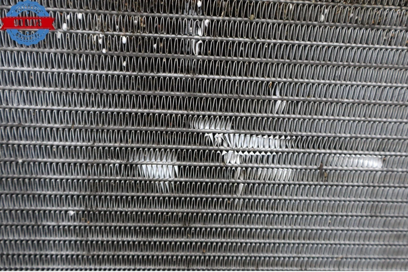 Load image into Gallery viewer, 90-02 Mercedes R129 500SL Engine Cooling Radiator A/C Air AC Condenser Oem
