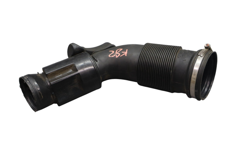 Load image into Gallery viewer, 11-15 Volkswagen Touareg VW Engine Engine Air Intake Hose Connector Pipe Oem

