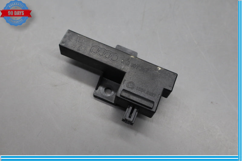Load image into Gallery viewer, 11-18 Audi A8 Quattro S8 Rear Left Driver Side Keyless Entry Control Module Oem
