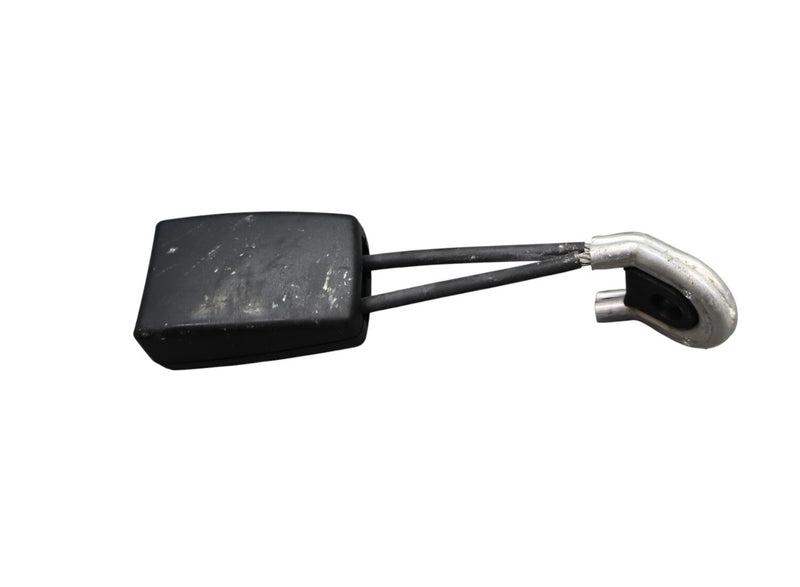 Load image into Gallery viewer, 06-11 Mercedes W219 CLS500 CLS55 Rear Right Side Seat Belt Seatbelt Buckle Oem
