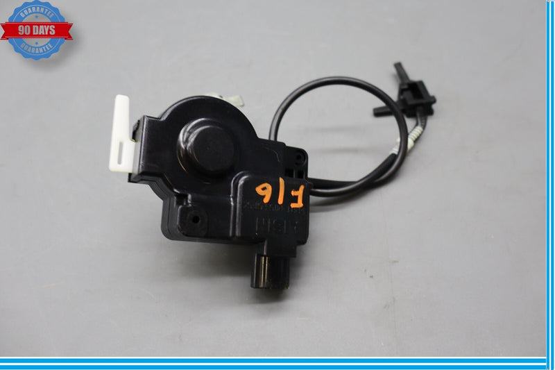 Load image into Gallery viewer, 07-17 Lexus LS460 LS460L Rear Fuel Tank Door Lid Lock Release Actuator Oem
