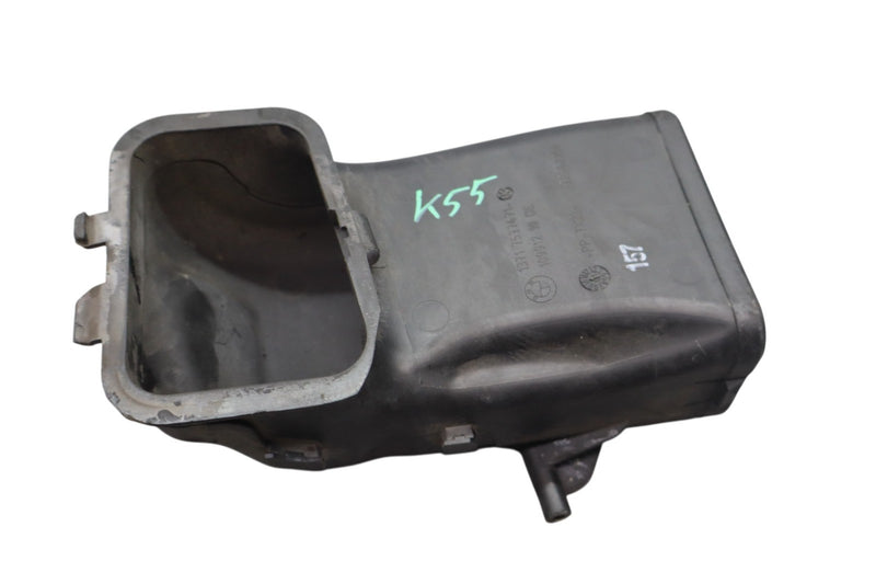 Load image into Gallery viewer, 10-17 BMW 530i 535i 550i Front Left Air Intake Duct Channel Lower Extension Oem
