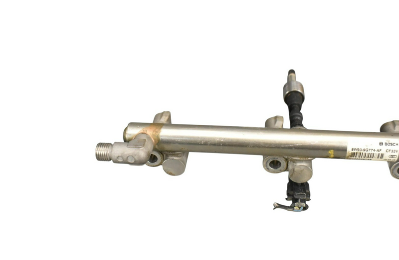 Load image into Gallery viewer, 10-16 Jaguar XJ Right Passenger Side Fuel Rail Injector 8W939G774AF Oem
