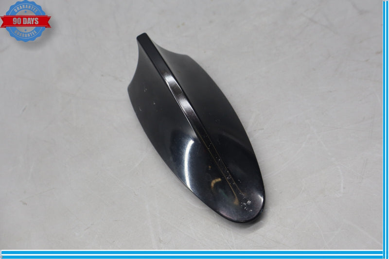 Load image into Gallery viewer, 09-15 BMW 750Li Shark Fin Shark Antenna Mount Rear Upper Roof Oem
