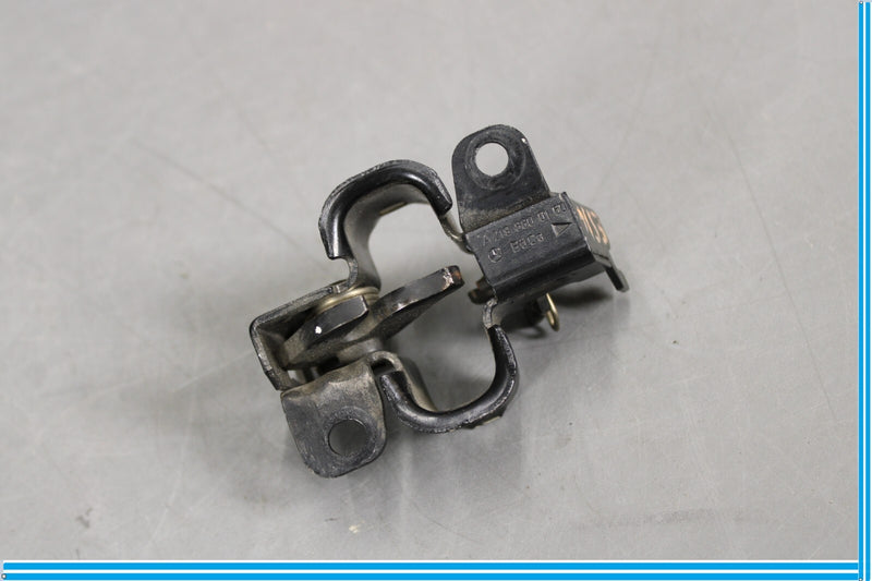 Load image into Gallery viewer, 06-11 Mercedes CLS550 W219 Right or Left Side Engine Hood Lock Latch Oem

