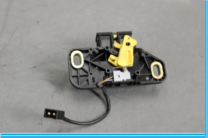 Load image into Gallery viewer, 90-02 Mercedes SL500 SL320 R129 Rear Trunk Lock Latch Actuator Oem
