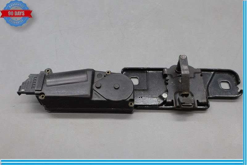Load image into Gallery viewer, 11-18 Audi A7 Quattro Rear Trunk Lid Latch Lock Actuator Striker Plate Oem
