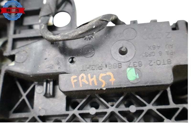 Load image into Gallery viewer, 08-17 Audi A7 A7 Quattro Q5 Front Right Passenger Side Exterior Door Handle Oem
