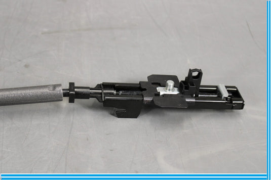 11-18 Audi A8 Front Right Passenger Side Seat Belt Height Adjuster Motor Oem