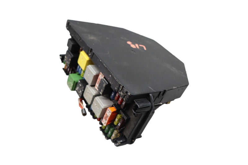 Load image into Gallery viewer, 10-16 Mercedes W212 E350 E550 CLS550 Front SAM Module Relay Fuse Box Oem
