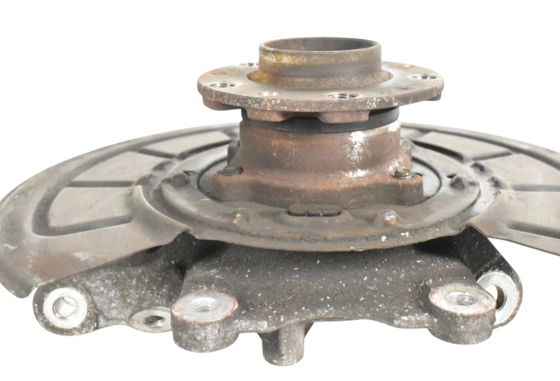 Load image into Gallery viewer, 14-17 Maserati Ghibli Rear Right Passenger Spindle Knuckle Hub 670006805 Oem
