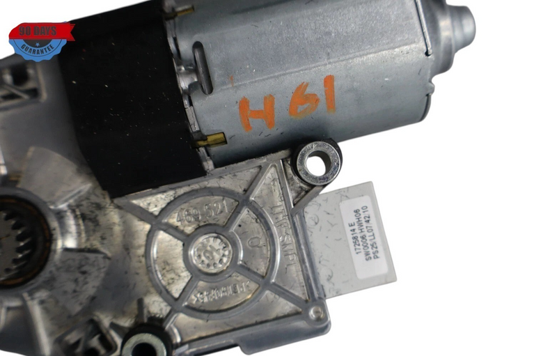 Load image into Gallery viewer, 11-17 Volkswagen VW Touareg Panoramic Sunroof Control Motor 7P0959591B Oem
