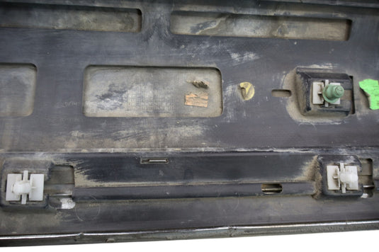 11-17 Volkswagen Touareg Hybrid Front Right Passenger Door Lower Molding Oem