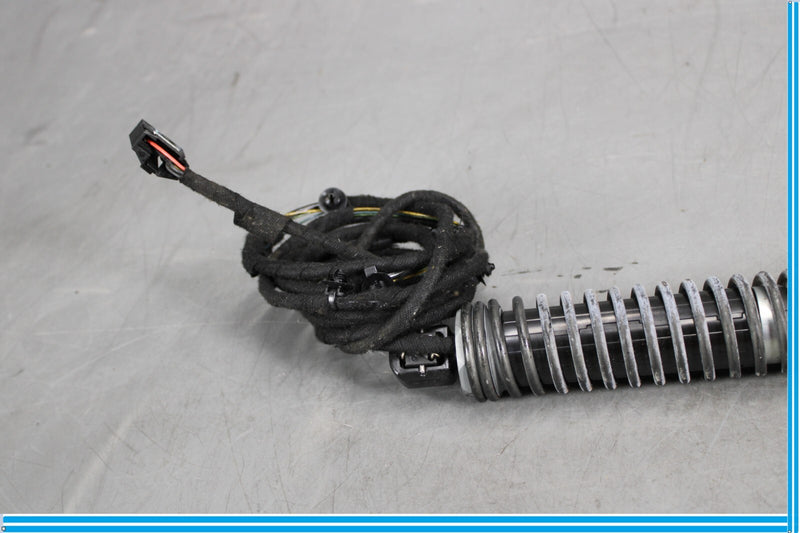 Load image into Gallery viewer, 09-15 BMW 750i 750Li F01 Left Side Trunk Lid Lift Actuator Cylinder Strut Oem
