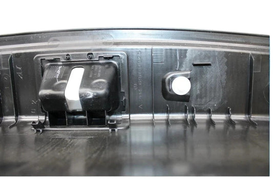 08-14 Mercedes W204 C250 Rear Trunk Latch Cover Black 2046900825 Oem