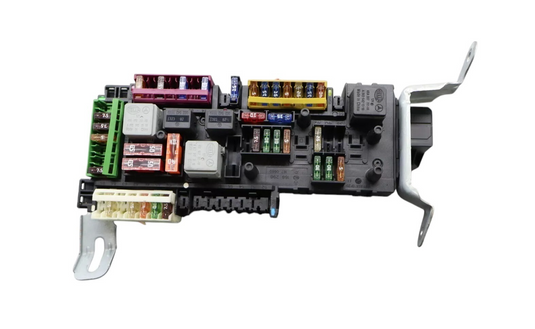 10-18 Mercedes W218 CLS550 E350 E400 Rear SAM Fuse Box Relay Control Oem