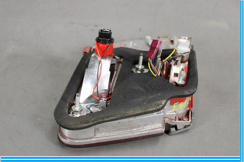 Load image into Gallery viewer, 09-12 BMW 750Li 750i Rear Right Passenger Inner Side Trunk Tail Light Stop Oem
