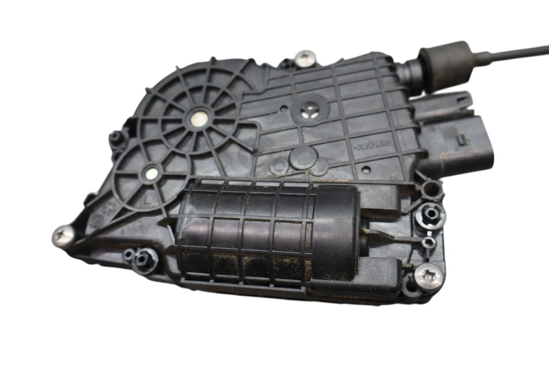 Load image into Gallery viewer, 09-15 BMW 750i 750Li xDrive Left/Right Side Door Soft Close Latch Assembly OEM
