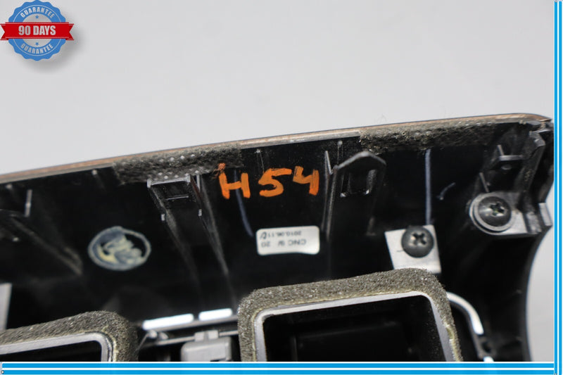 Load image into Gallery viewer, 11-13 Hyundai Equus SIG Rear Center Console HVAC A/C Vent Trim Switch Oem
