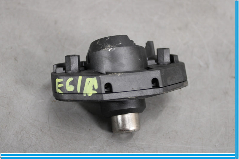 Load image into Gallery viewer, 09-15 BMW 750Li F01 F02 Trunk Deck Lid Lock Cylinder Oem

