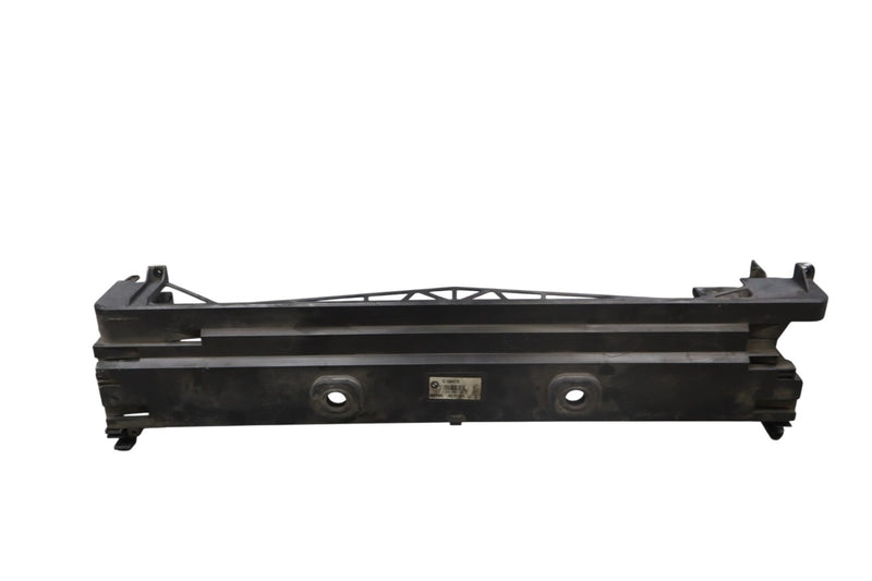 Load image into Gallery viewer, 09-15 BMW 750i 750Li Upper Top Radiator Support Carrier Bracket 17107577117 Oem
