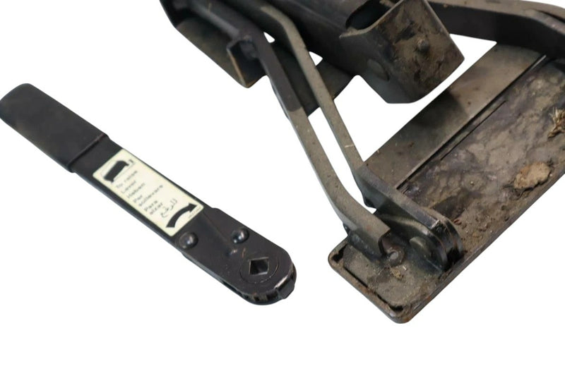 Load image into Gallery viewer, 1994 Bentley Turbo R Emergency Spare Tool Set Oem
